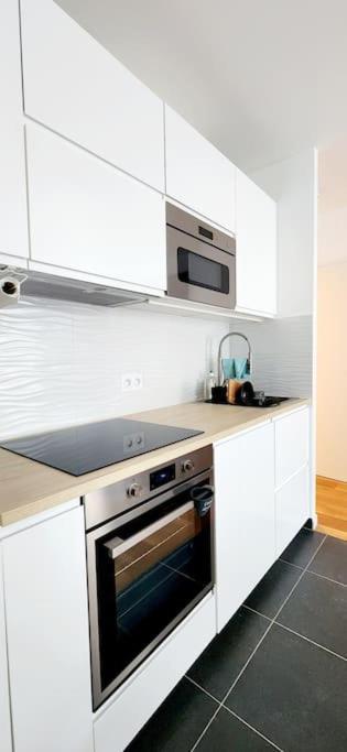 New & Serene 1-Bedroom Apart Near #Ladefenseparis #Parking&Fibre Suresnes Εξωτερικό φωτογραφία